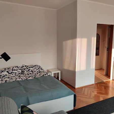 Sloneczna Kawalerka Apartment Gdansk Bagian luar foto